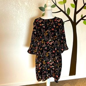 Flower ¾ Sleeve Dress